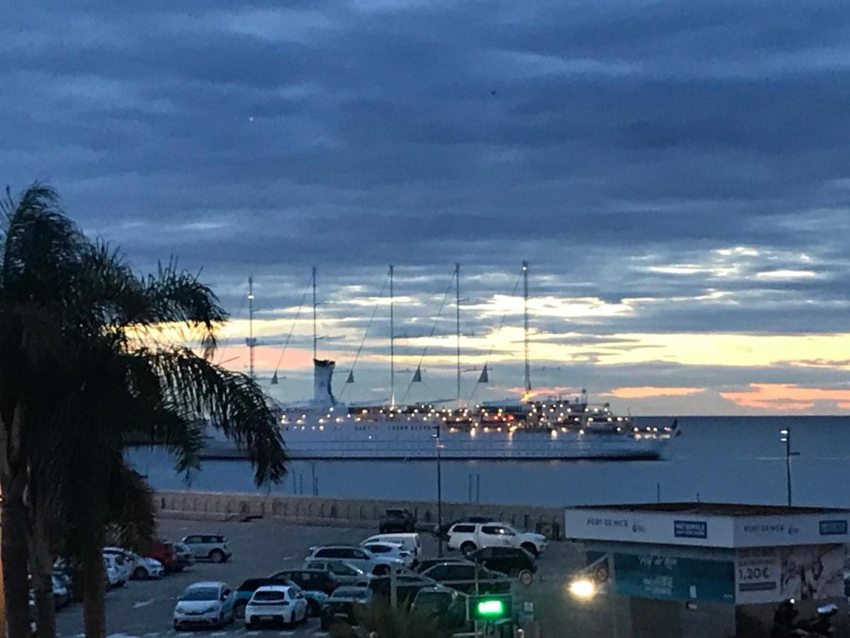 Sea View Nice Port Appartment ภายนอก รูปภาพ